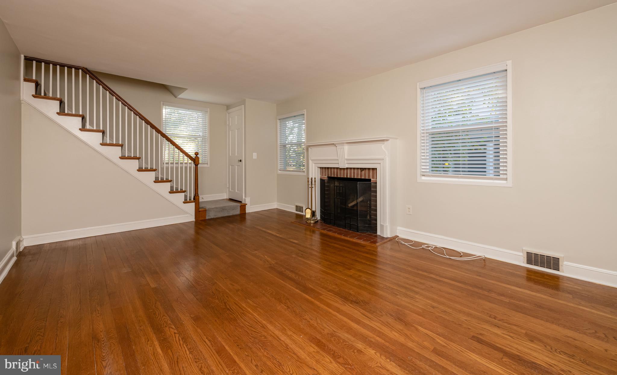 ARLINGTON FOREST - Residential Lease