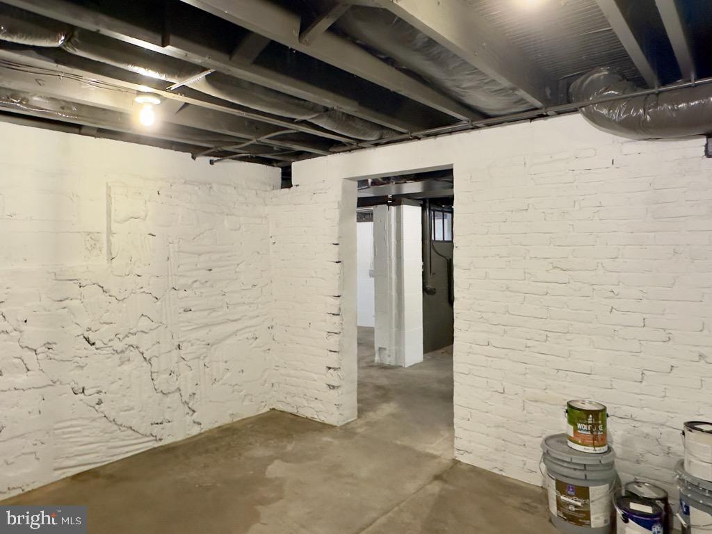 COLUMBIA - Residential