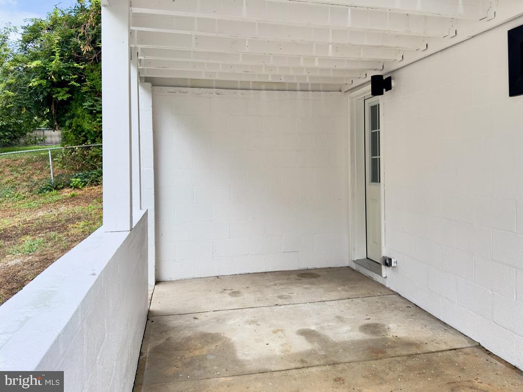 COLUMBIA - Residential