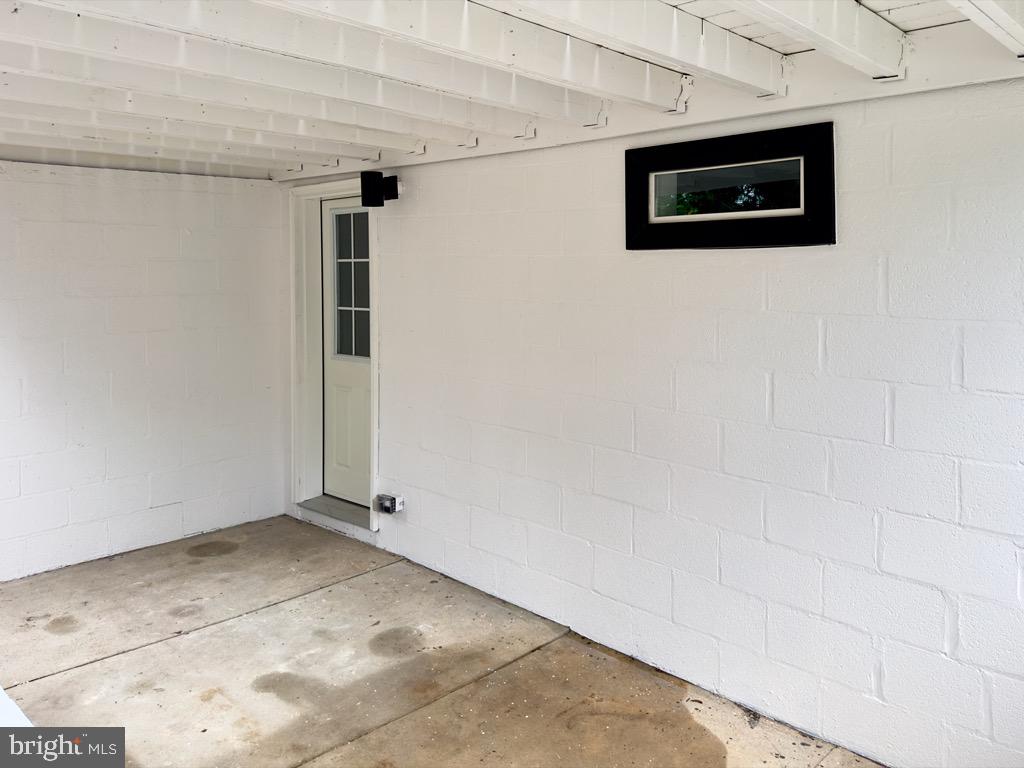 COLUMBIA - Residential