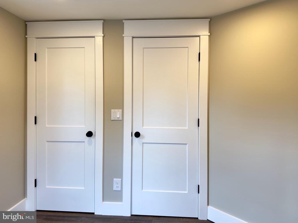 COLUMBIA - Residential