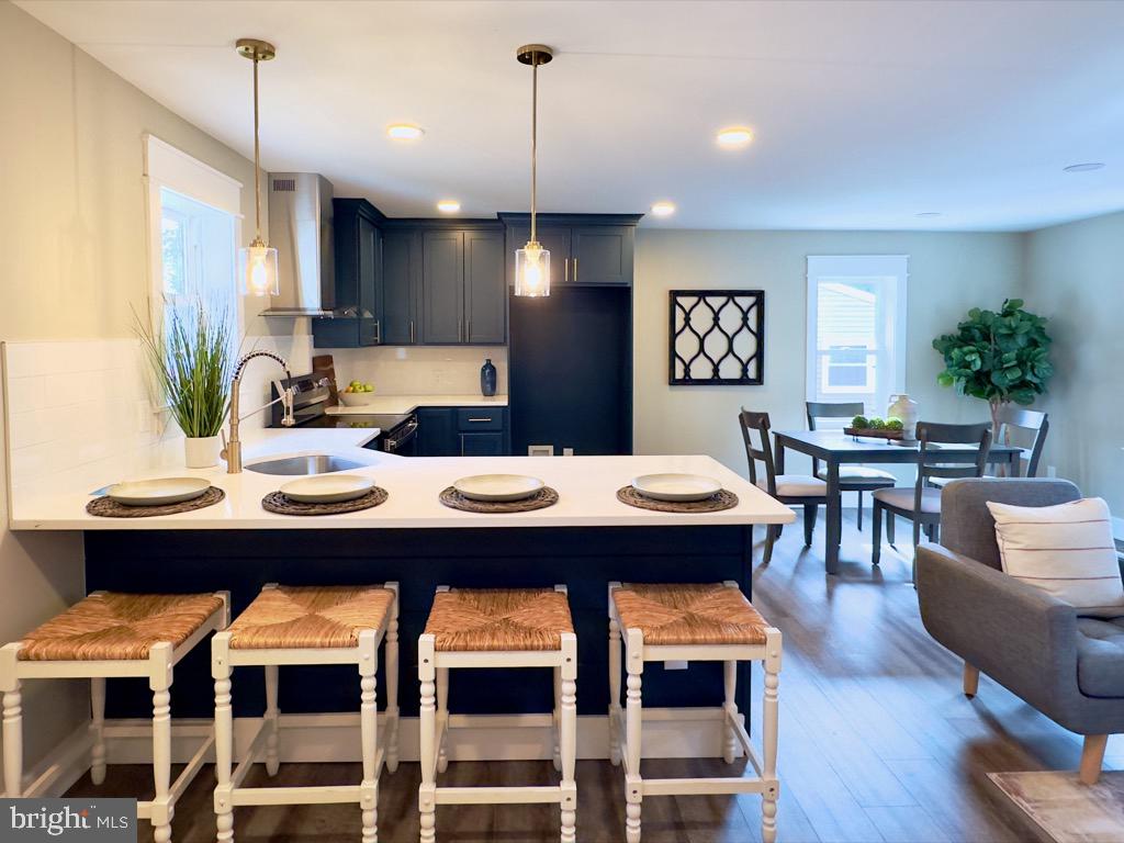 COLUMBIA - Residential