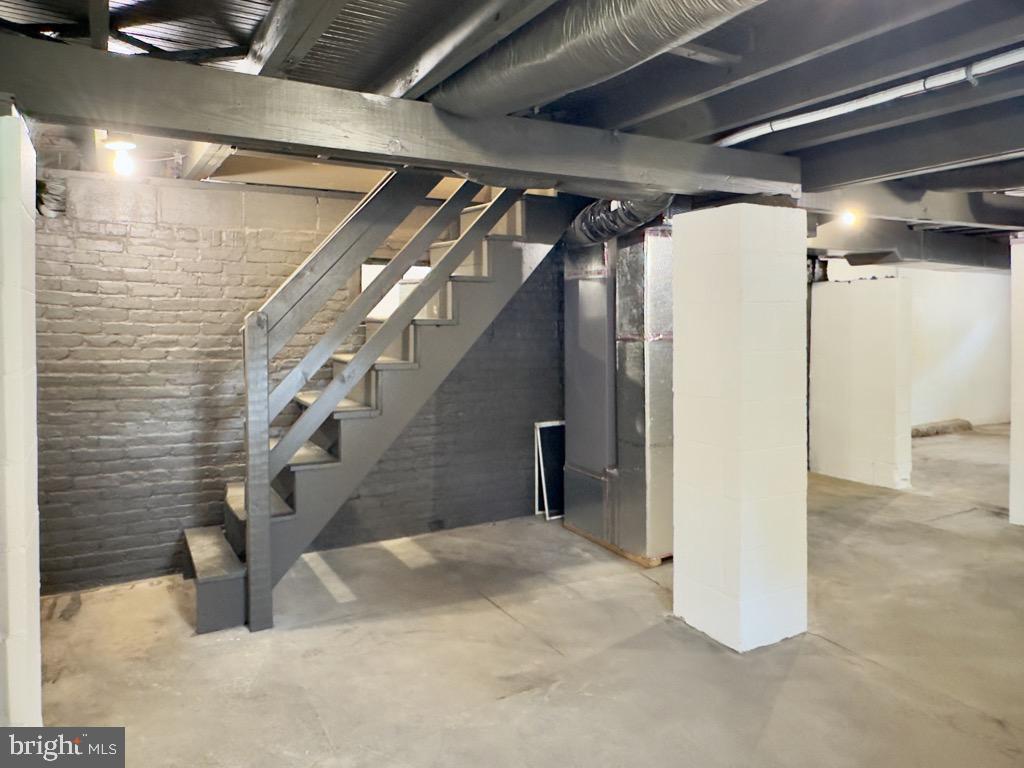 COLUMBIA - Residential