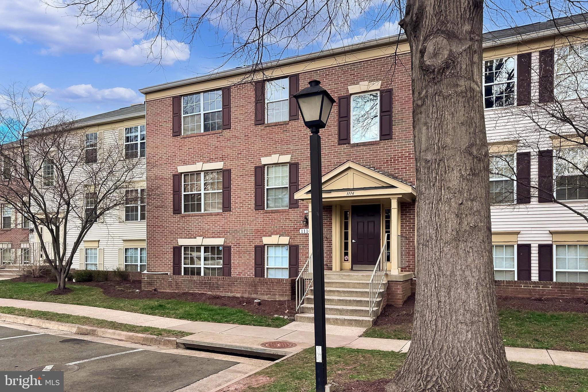 FOX CHASE/EXETER - Residential Lease