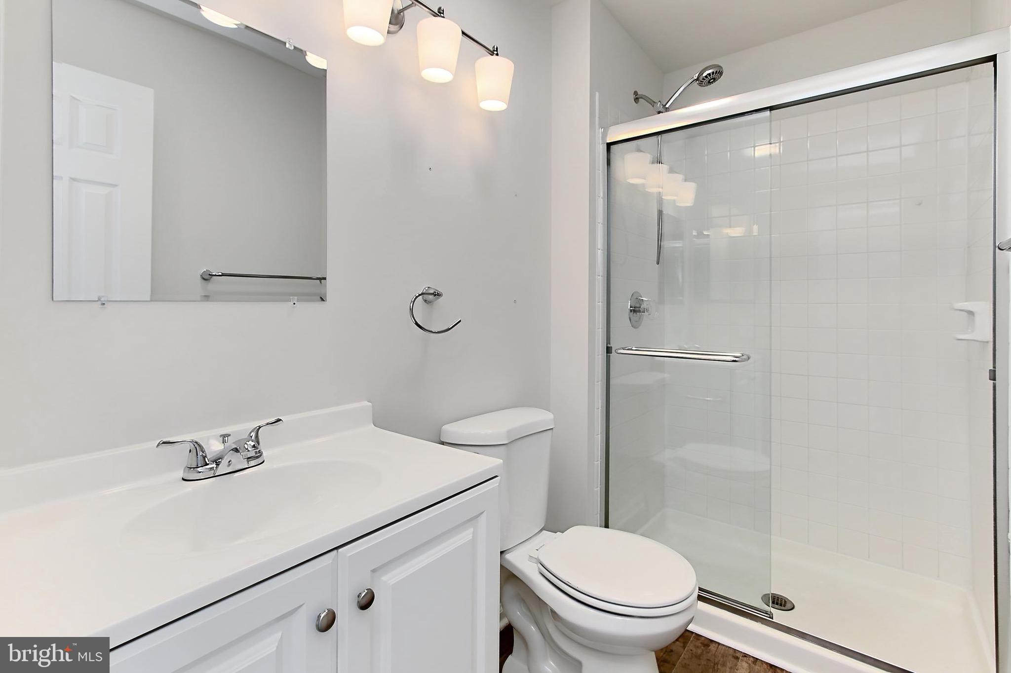 FOX CHASE/EXETER - Residential Lease