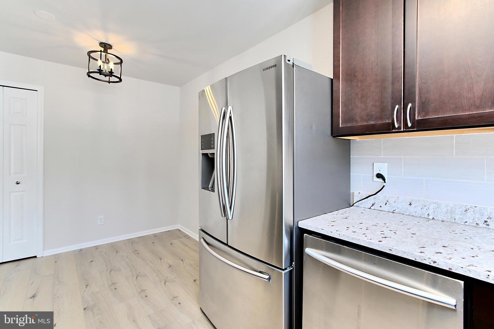 FOX CHASE/EXETER - Residential Lease