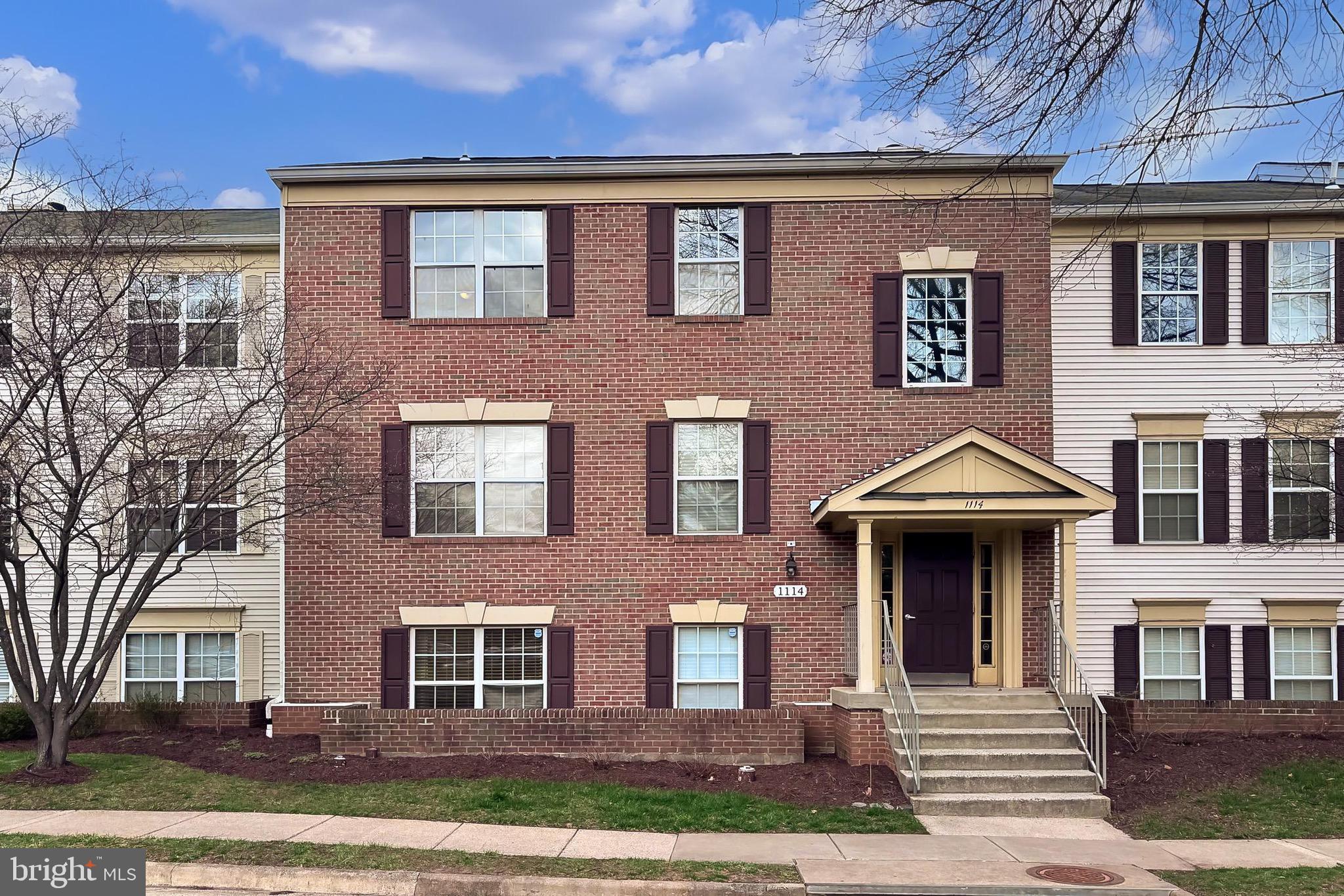 FOX CHASE/EXETER - Residential Lease