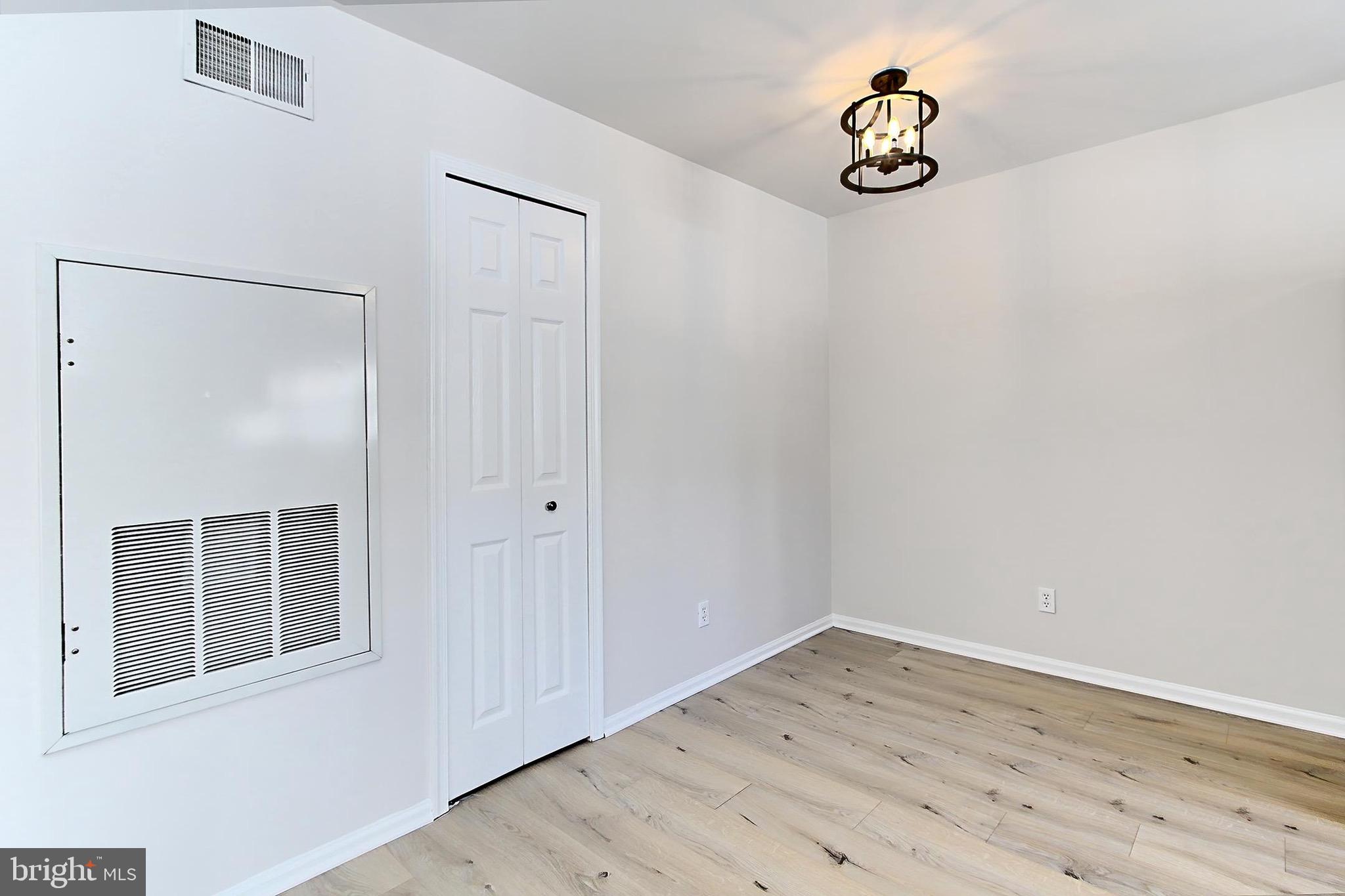 FOX CHASE/EXETER - Residential Lease