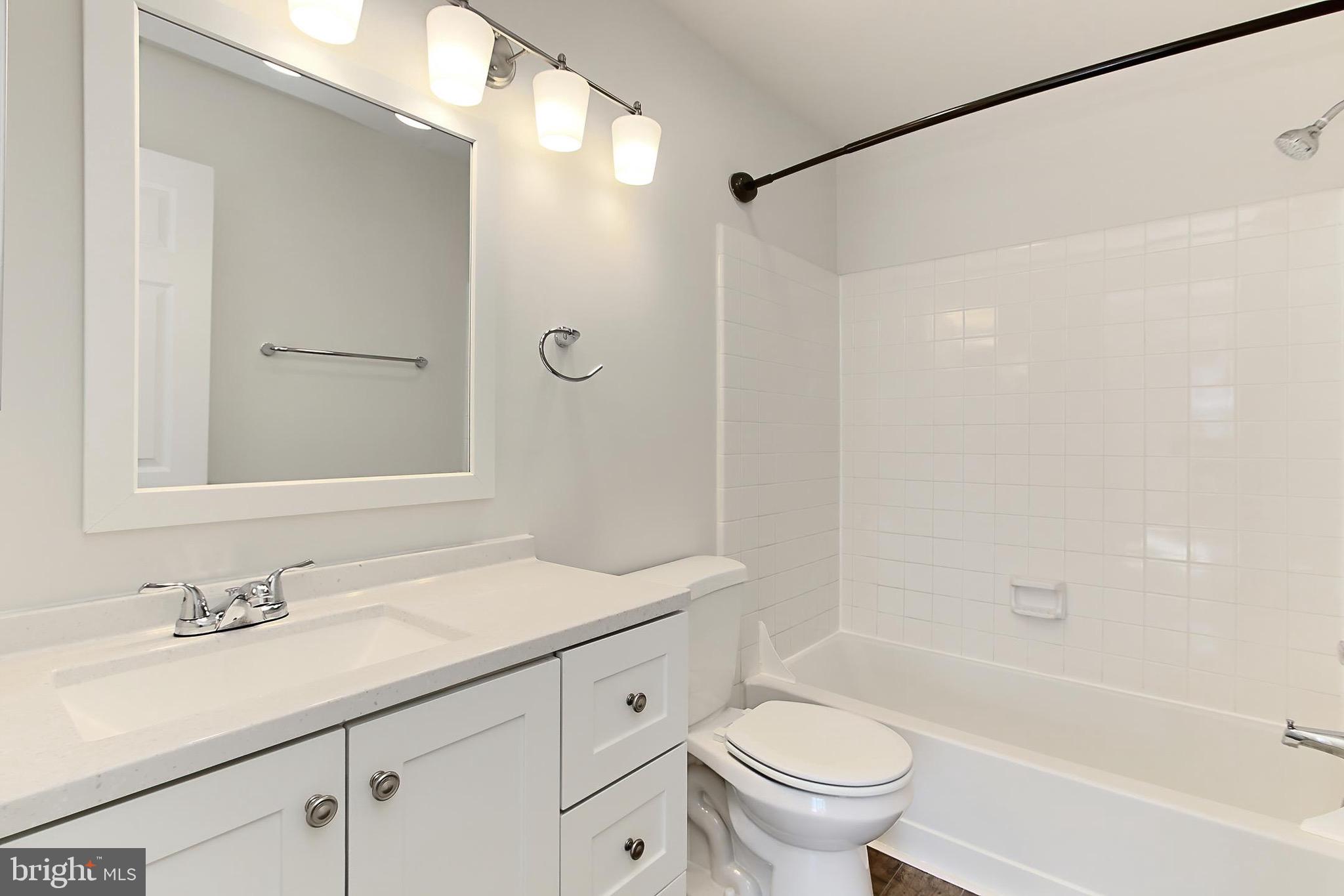 FOX CHASE/EXETER - Residential Lease