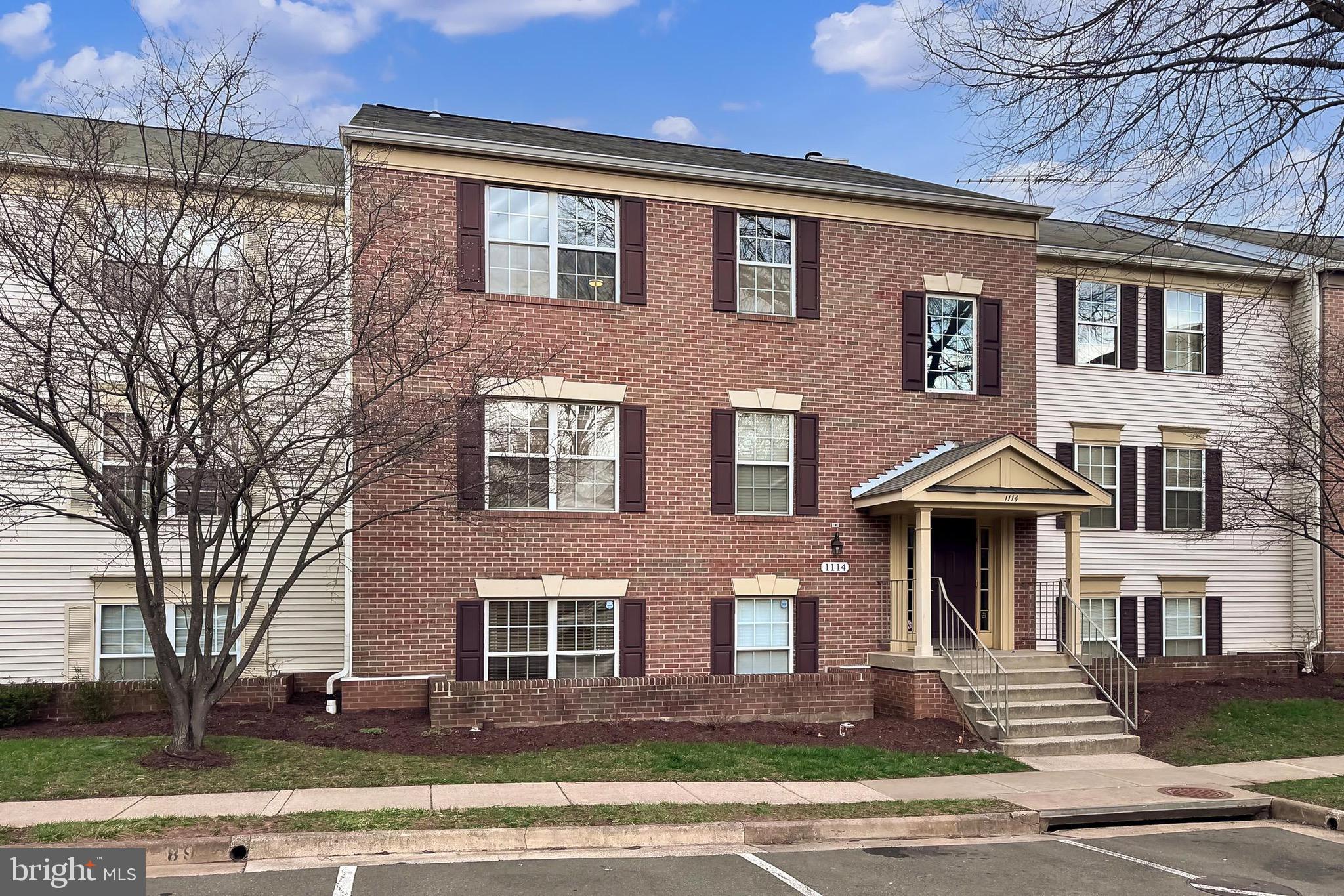 FOX CHASE/EXETER - Residential Lease