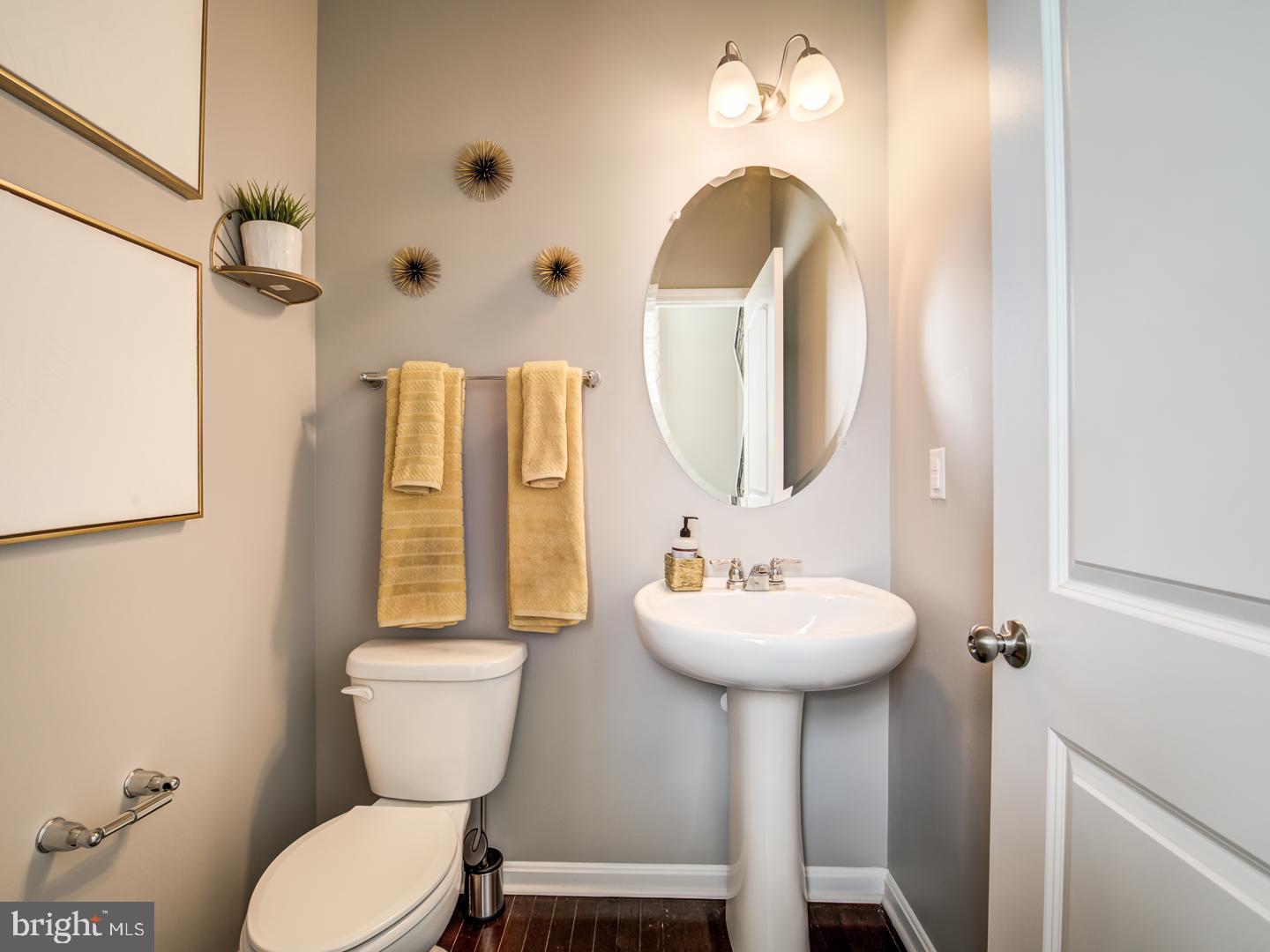 WOODMORE TOWNE CENTRE - Residential