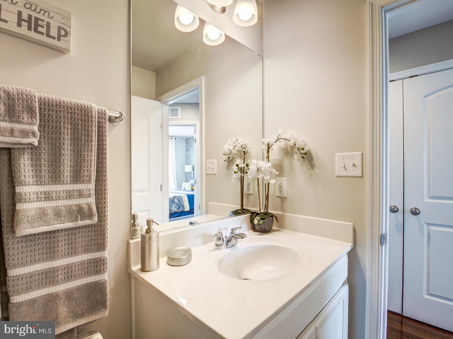 WOODMORE TOWNE CENTRE - Residential