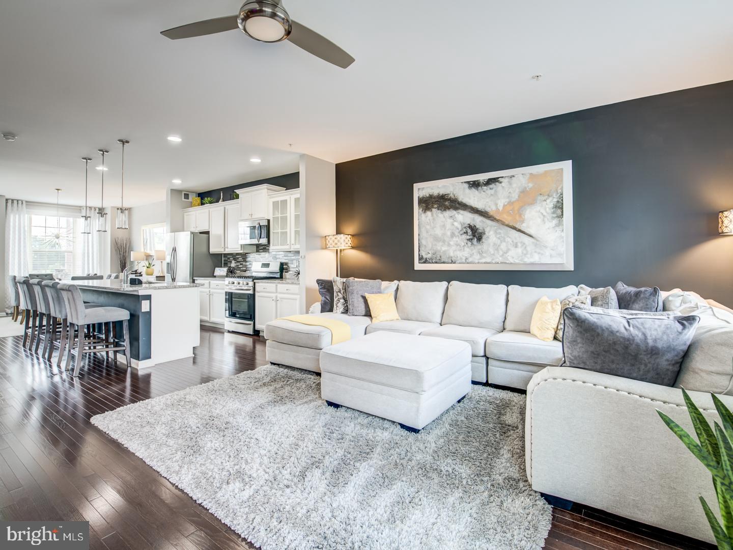 WOODMORE TOWNE CENTRE - Residential