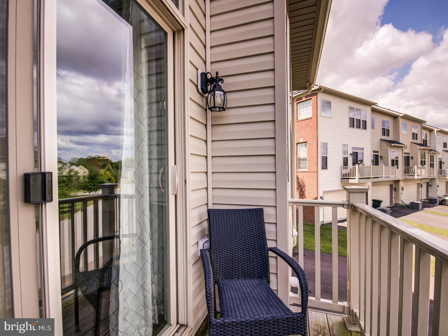 WOODMORE TOWNE CENTRE - Residential