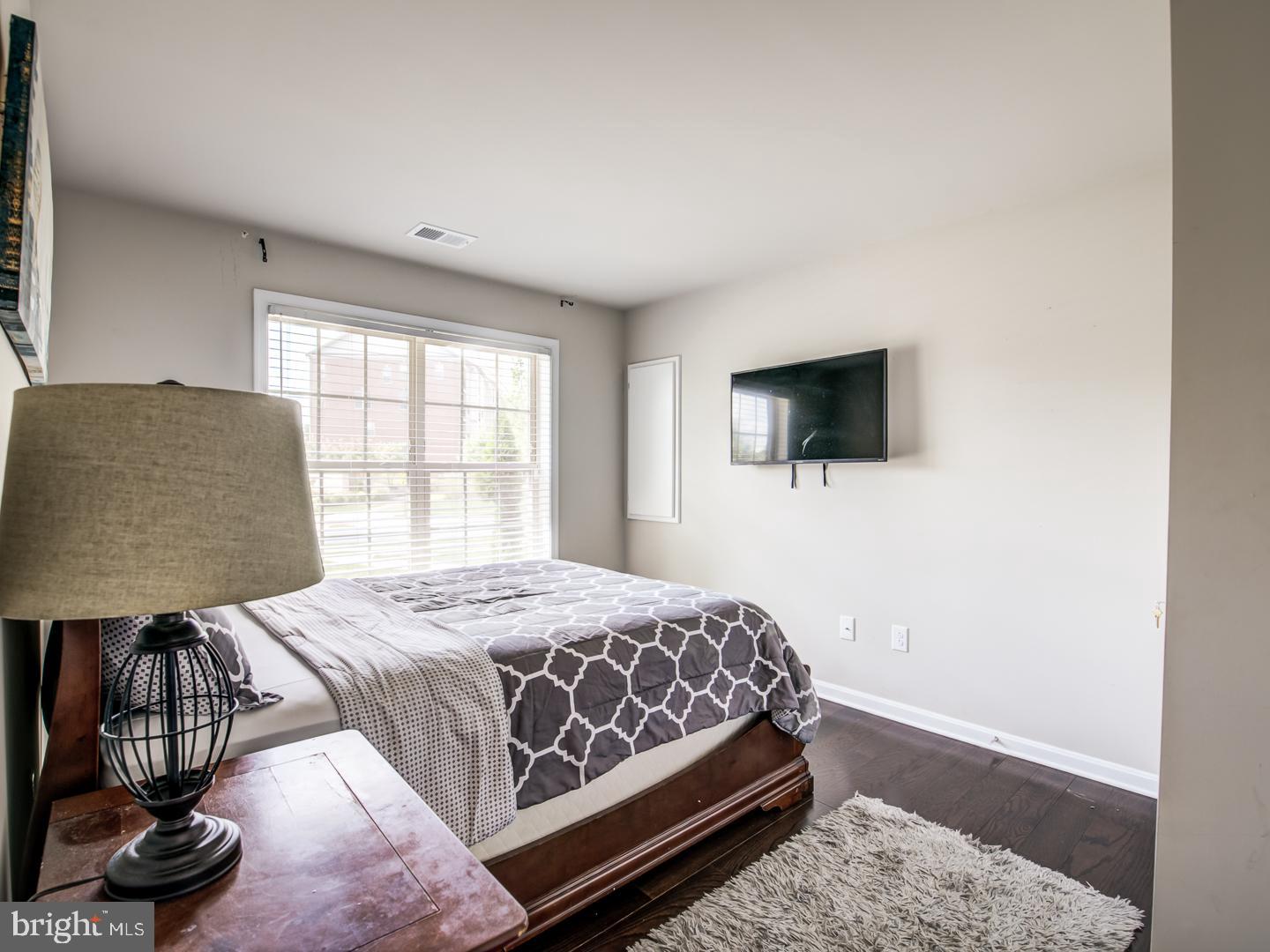 WOODMORE TOWNE CENTRE - Residential