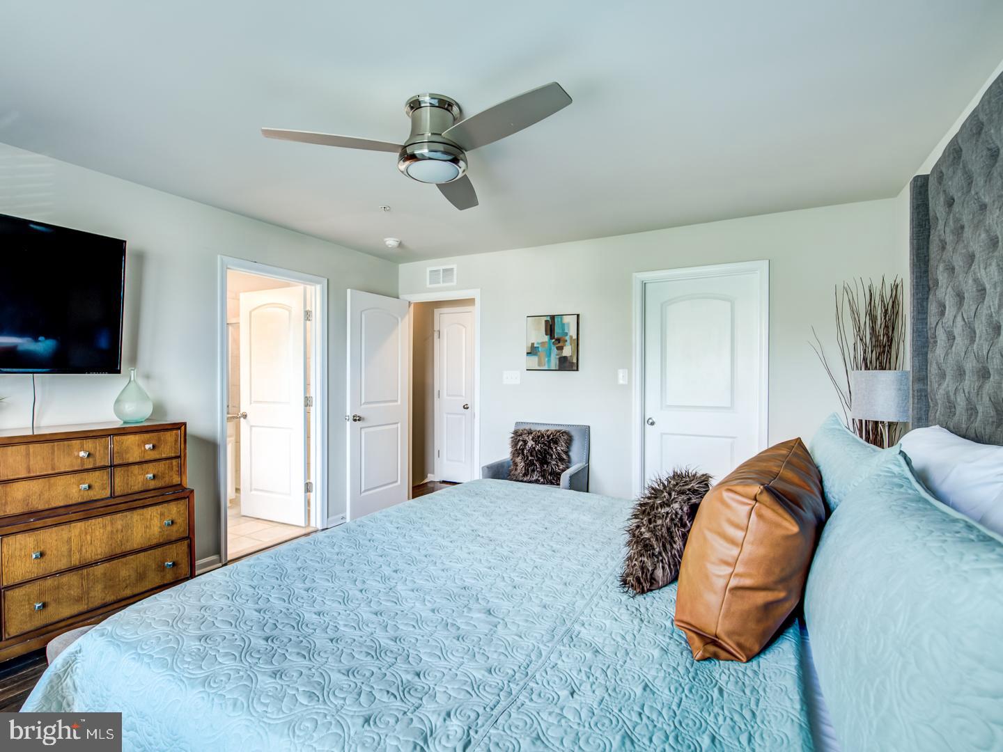 WOODMORE TOWNE CENTRE - Residential