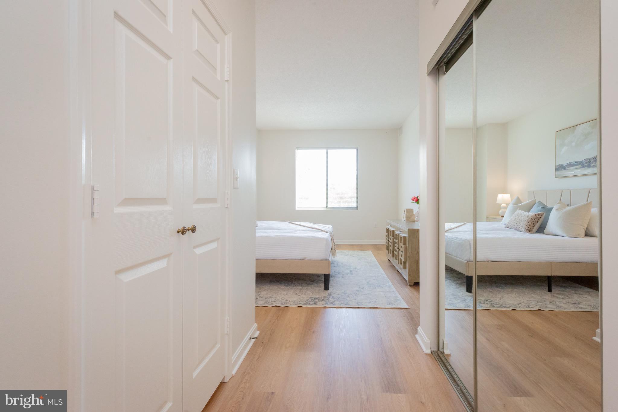 TURNBERRY COURTS AT LEIS - Residential