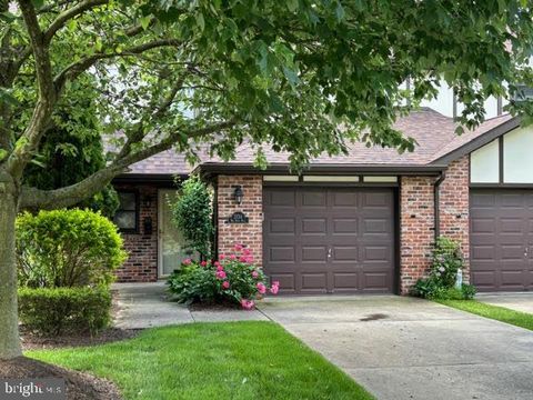 Photo of 2334 Big Rock Road, ALLISON PARK, PA 15101 (MLS # PAAY2000404)