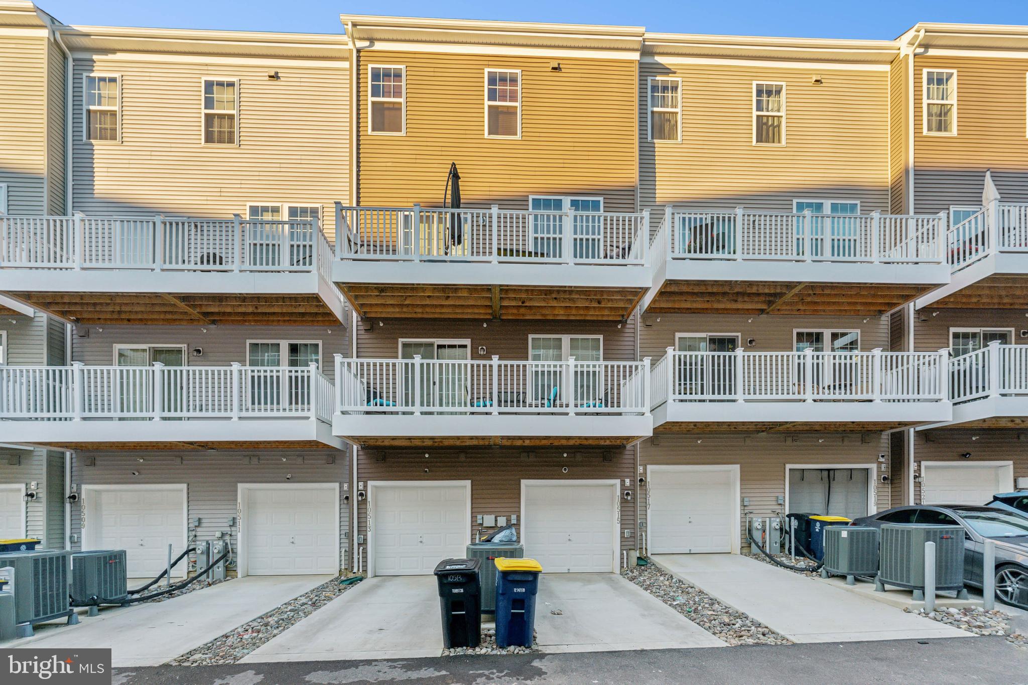 GLENN DALE COMMONS - Residential