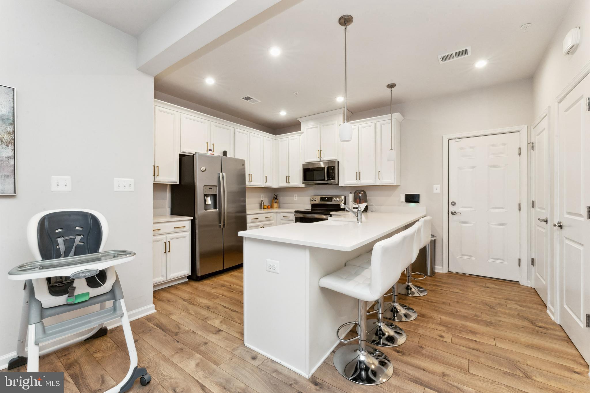 GLENN DALE COMMONS - Residential