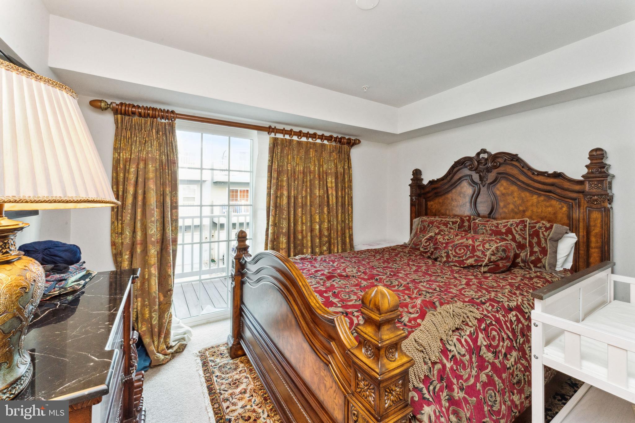 GLENN DALE COMMONS - Residential