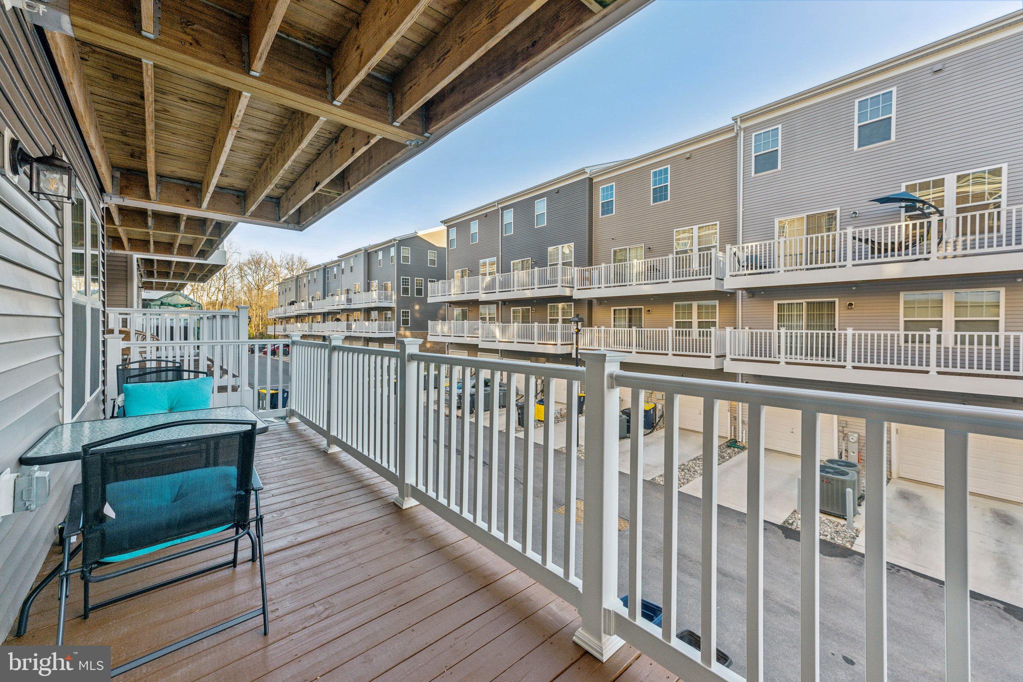 GLENN DALE COMMONS - Residential