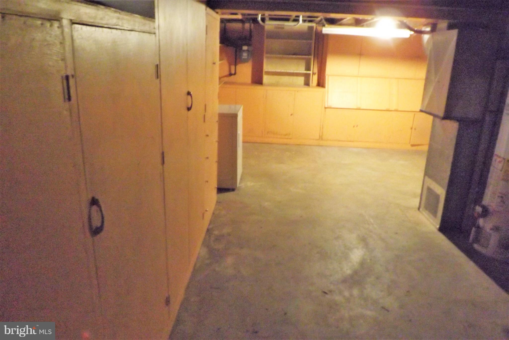 EDGE MEAD - Residential