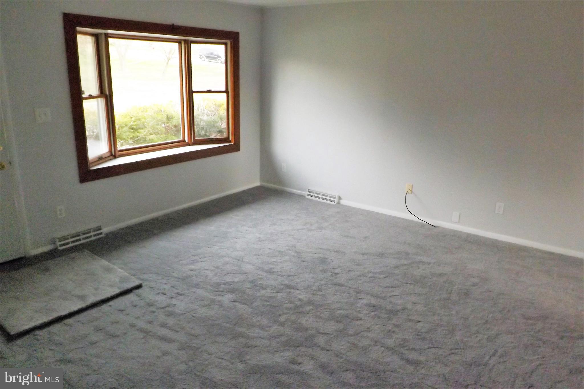 EDGE MEAD - Residential