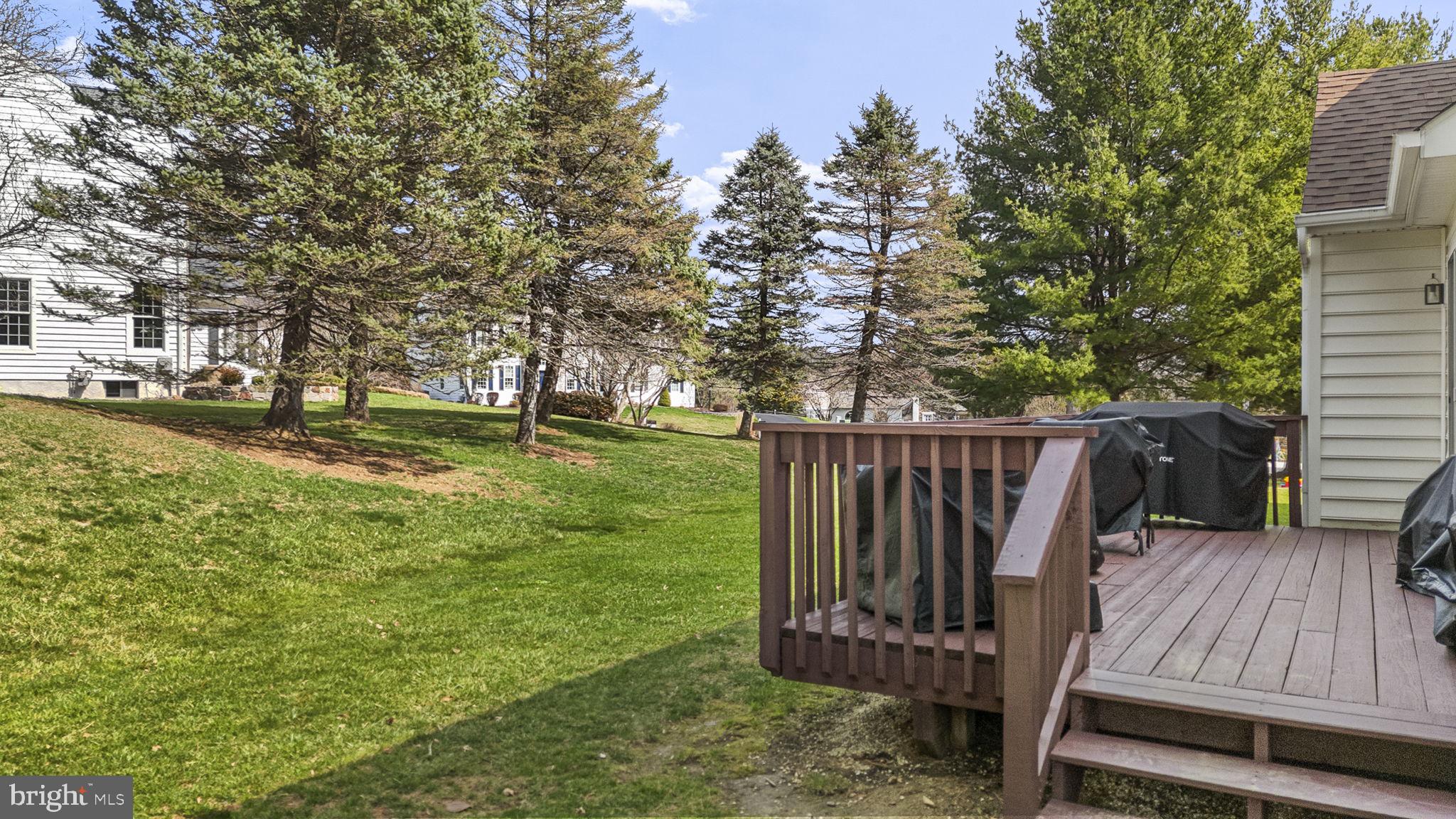 CROSSPOINTE - Residential