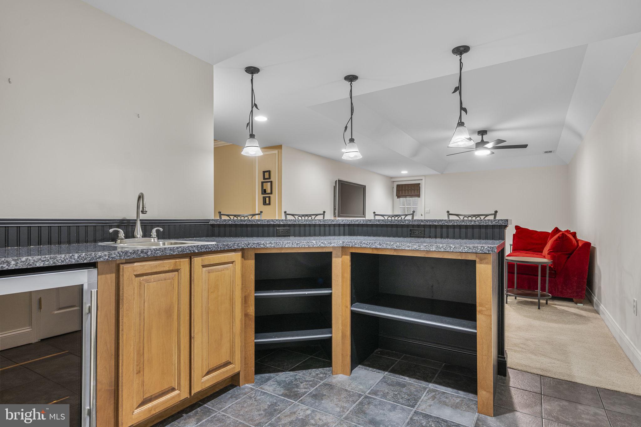 CROSSPOINTE - Residential