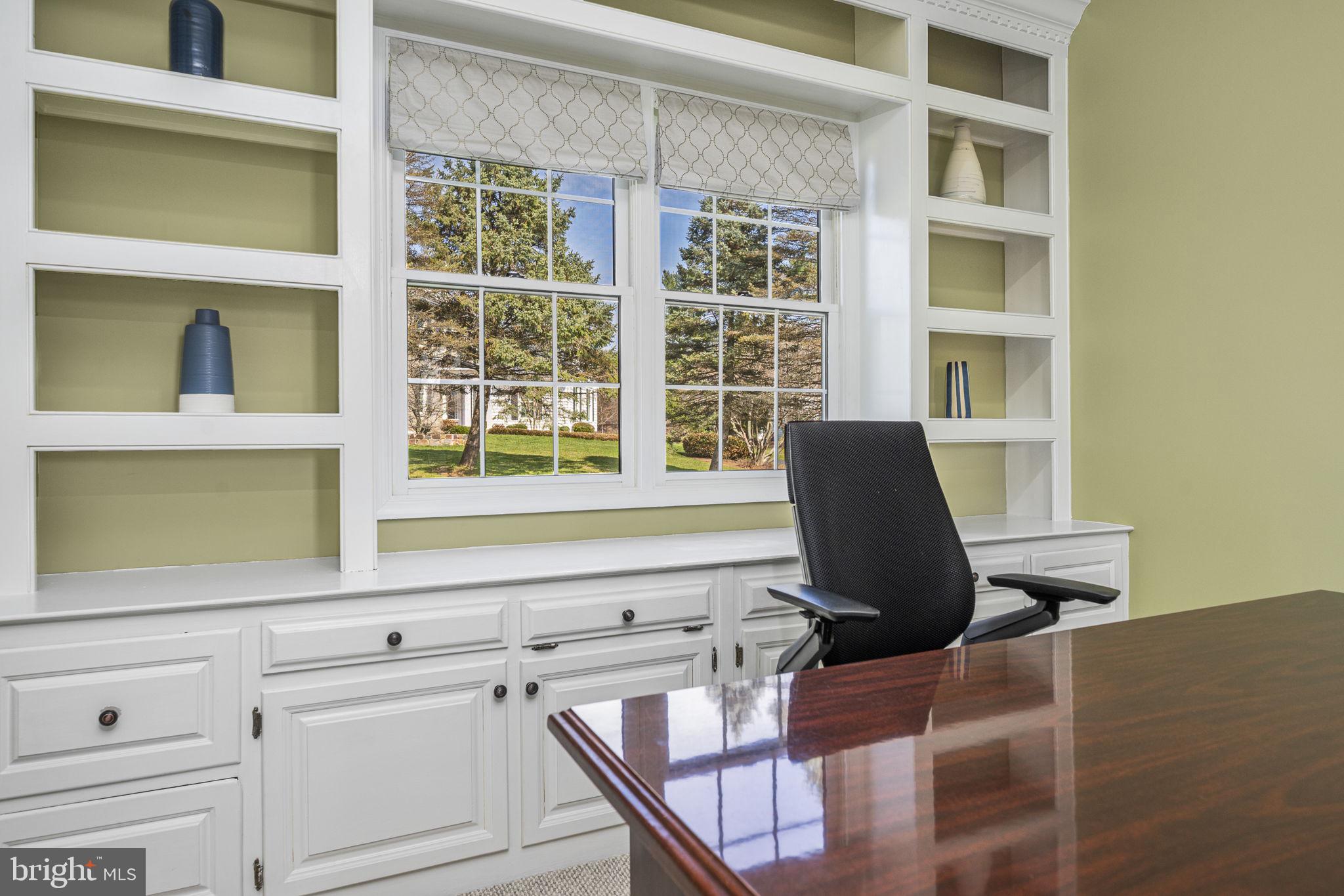 CROSSPOINTE - Residential