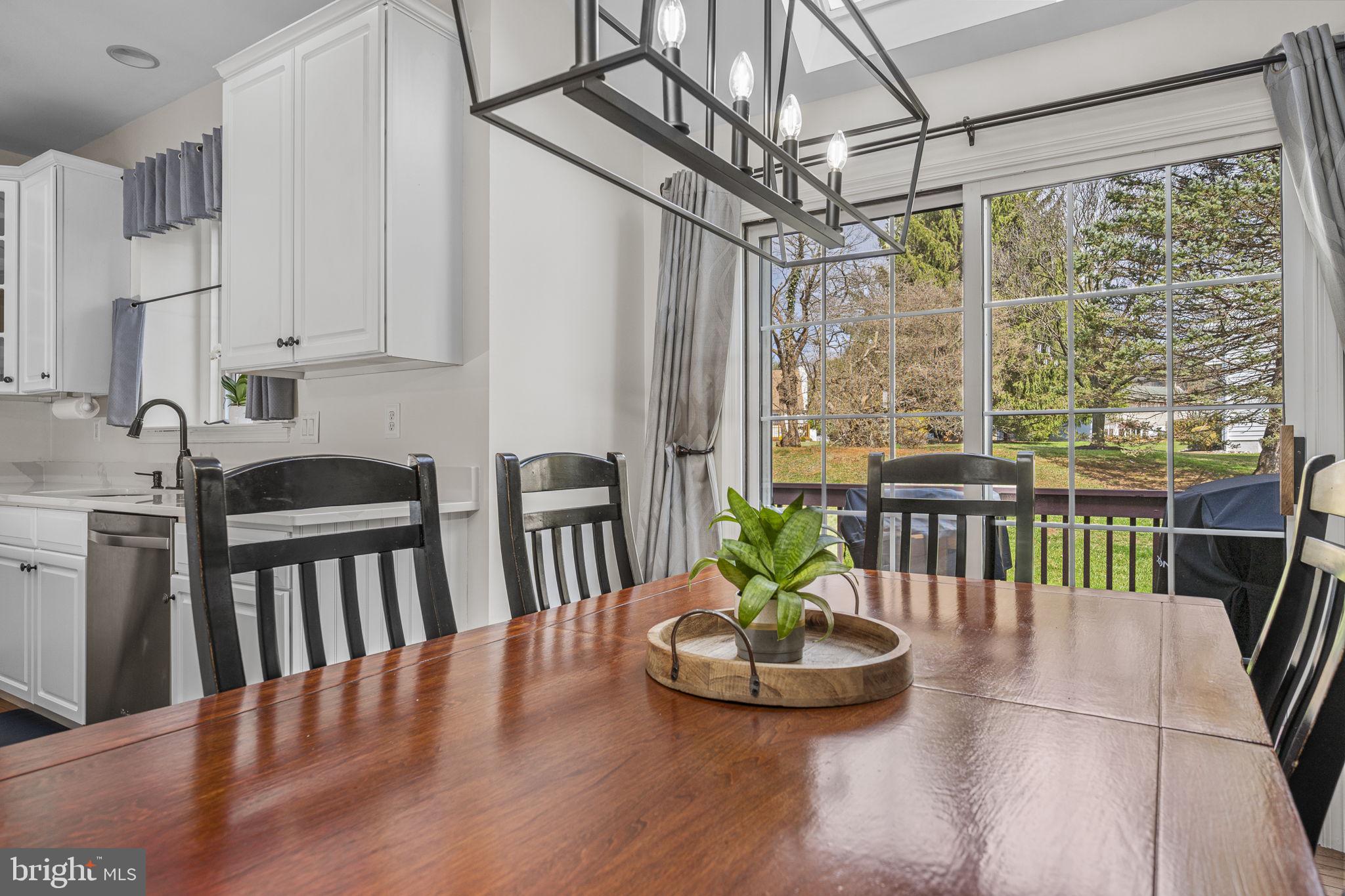 CROSSPOINTE - Residential