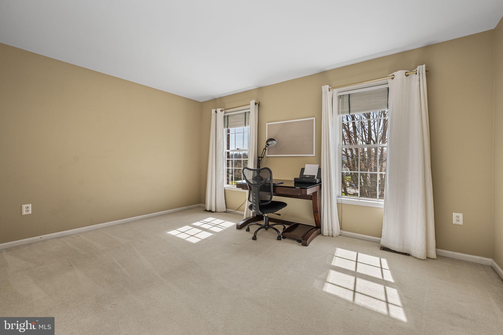 CROSSPOINTE - Residential