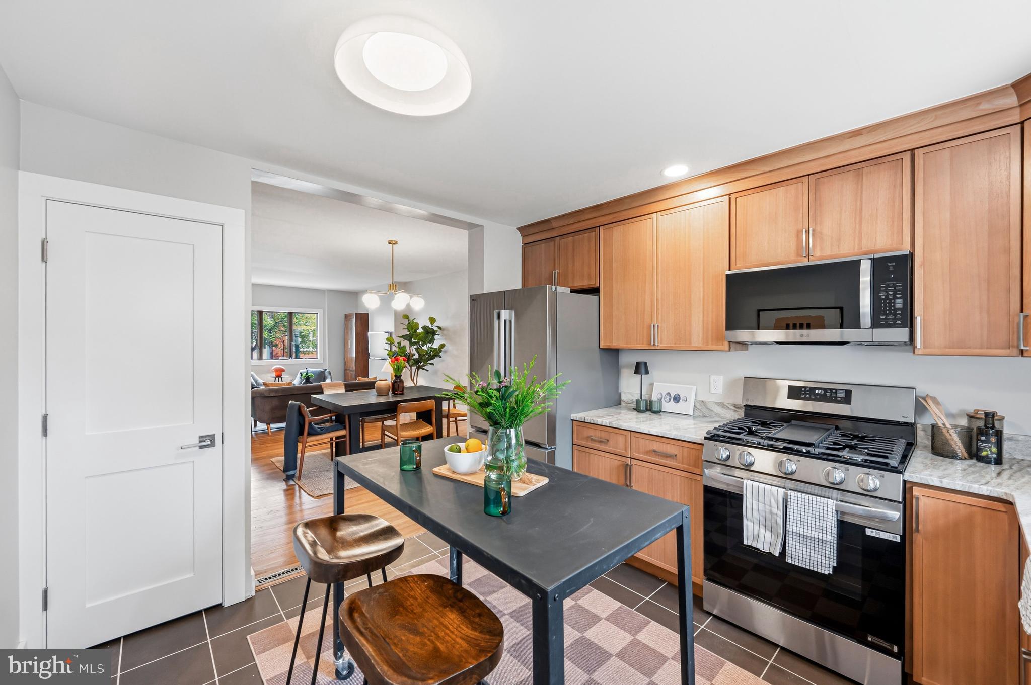 EAST PASSYUNK CROSSING - Residential