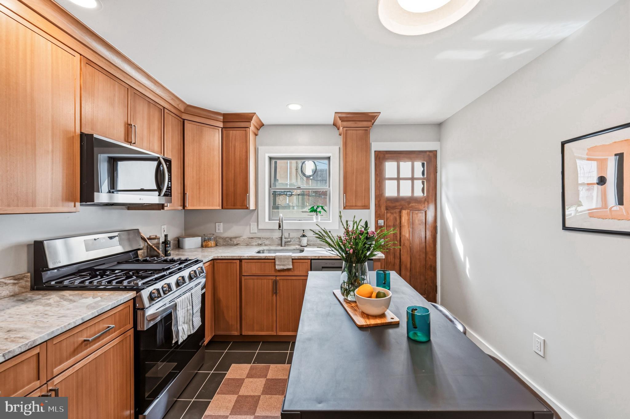 EAST PASSYUNK CROSSING - Residential