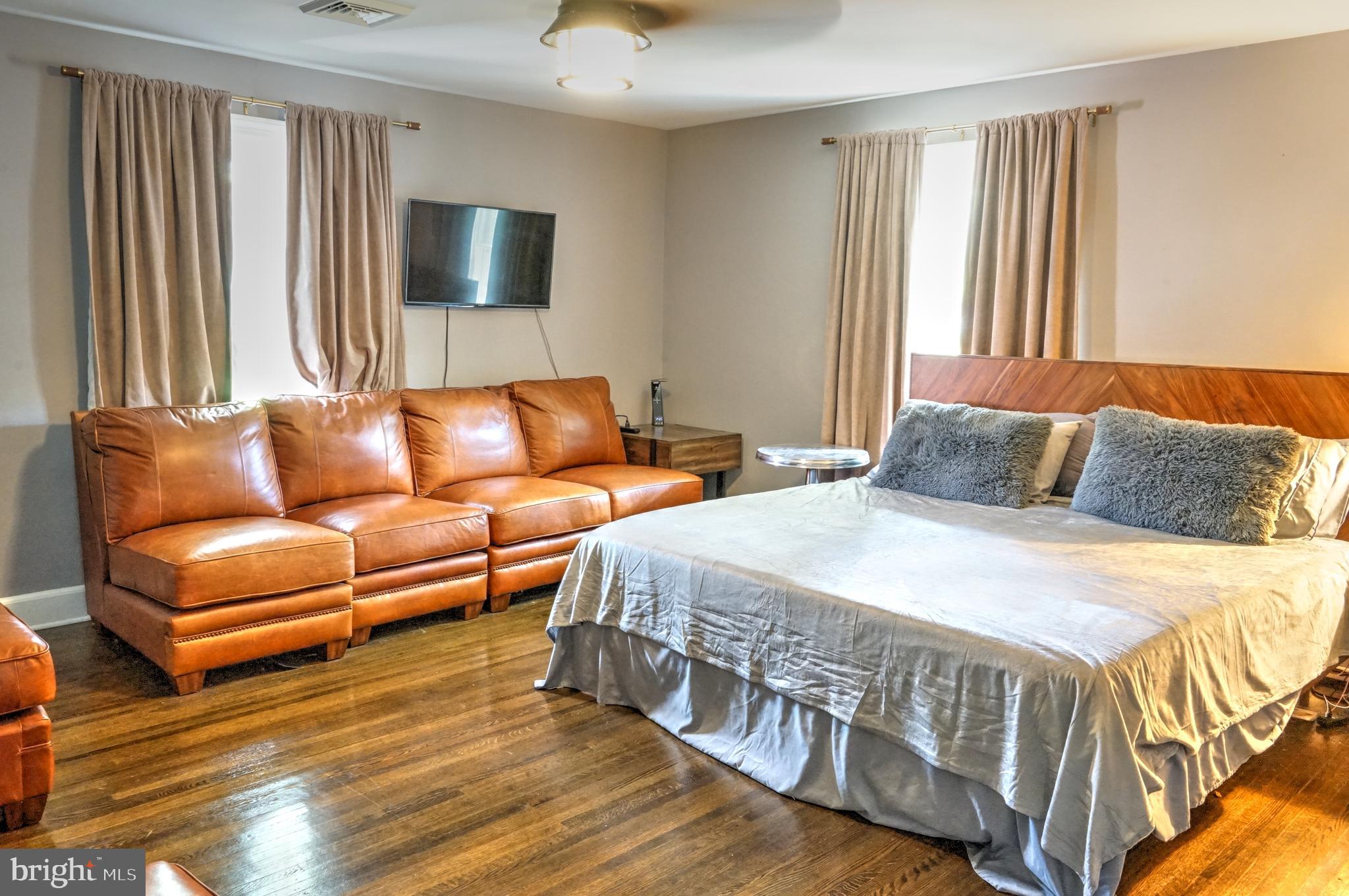 HILLCROFT - Residential