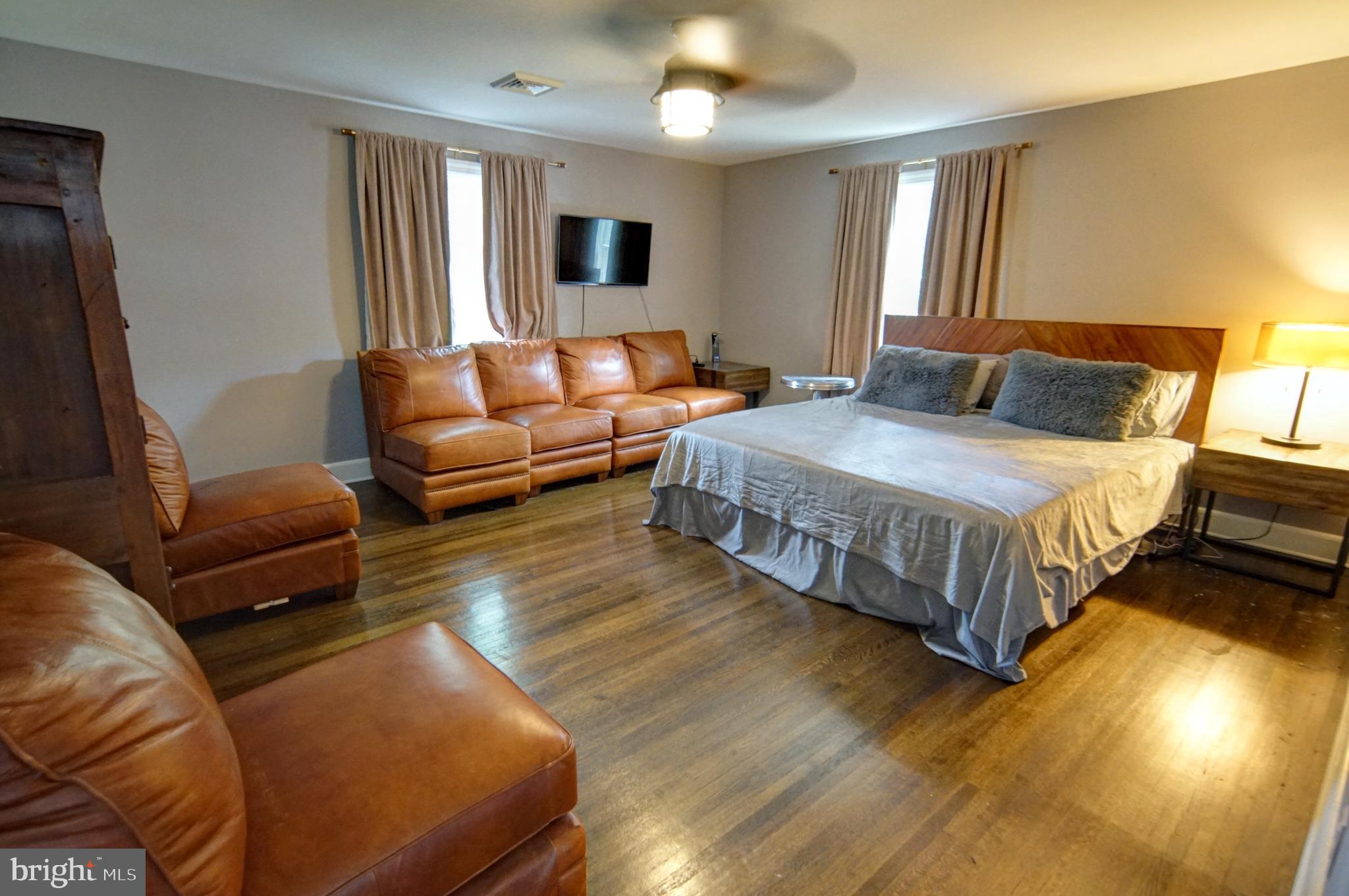 HILLCROFT - Residential