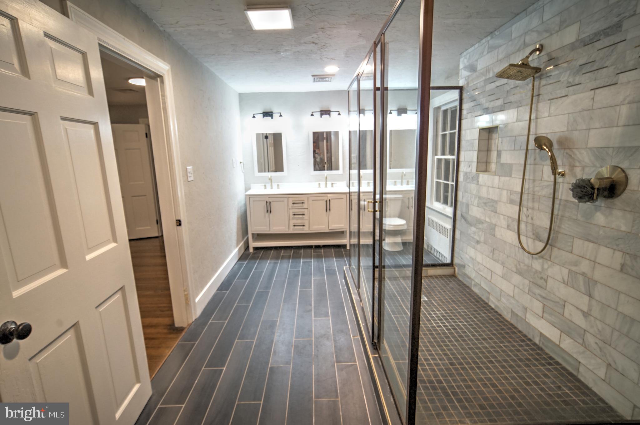 HILLCROFT - Residential