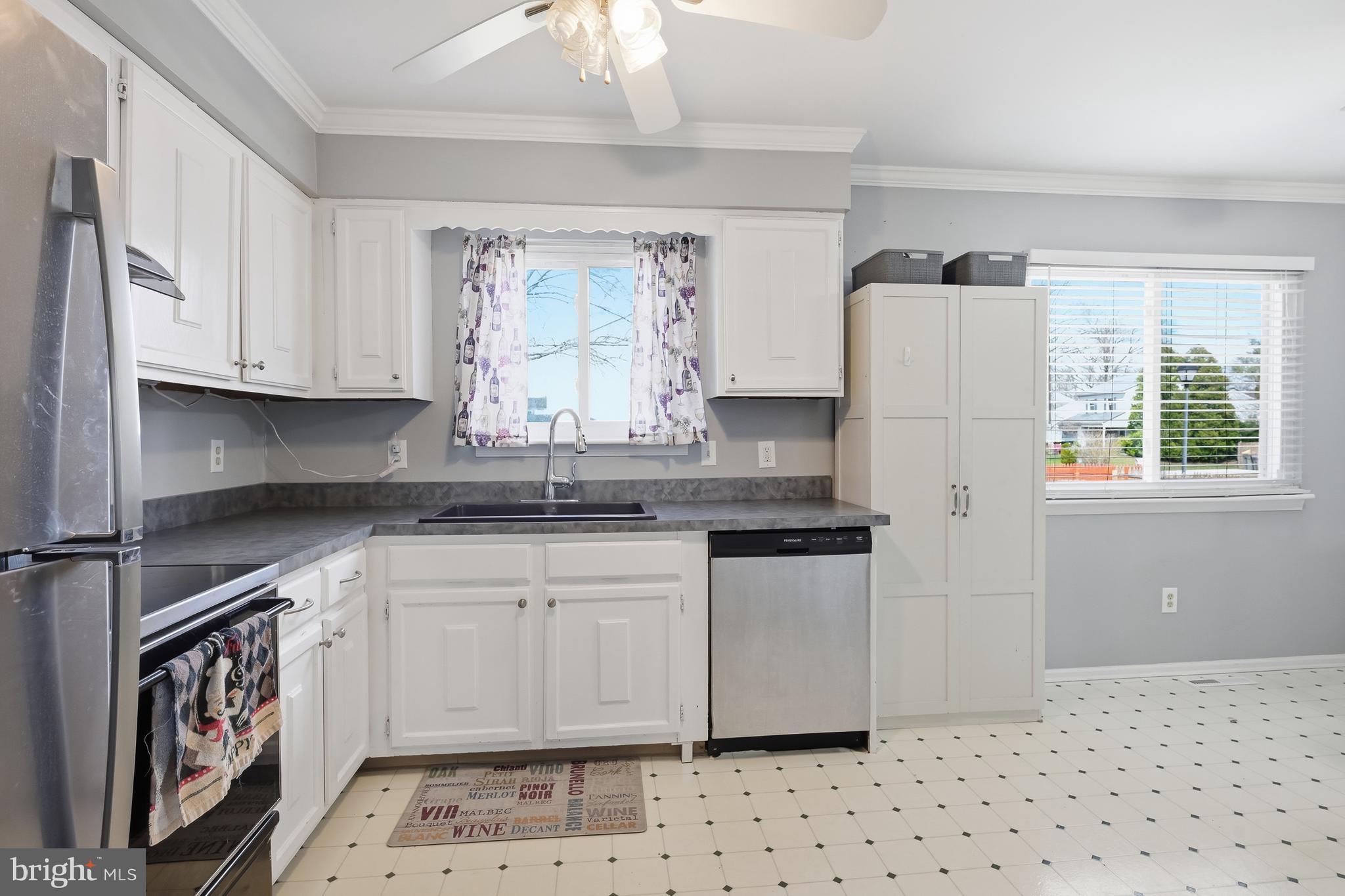 PORTER SQUARE - Residential