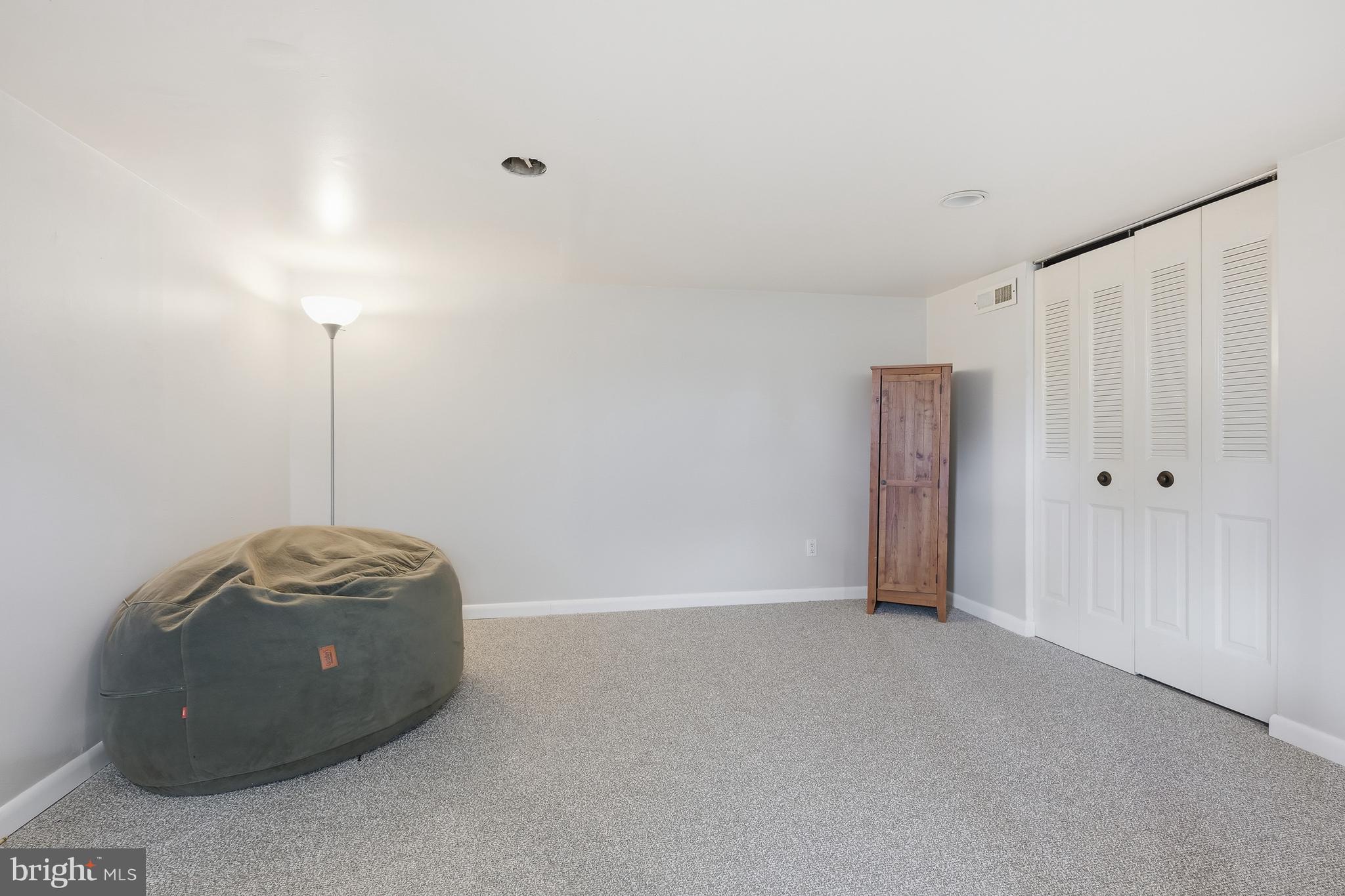 PORTER SQUARE - Residential