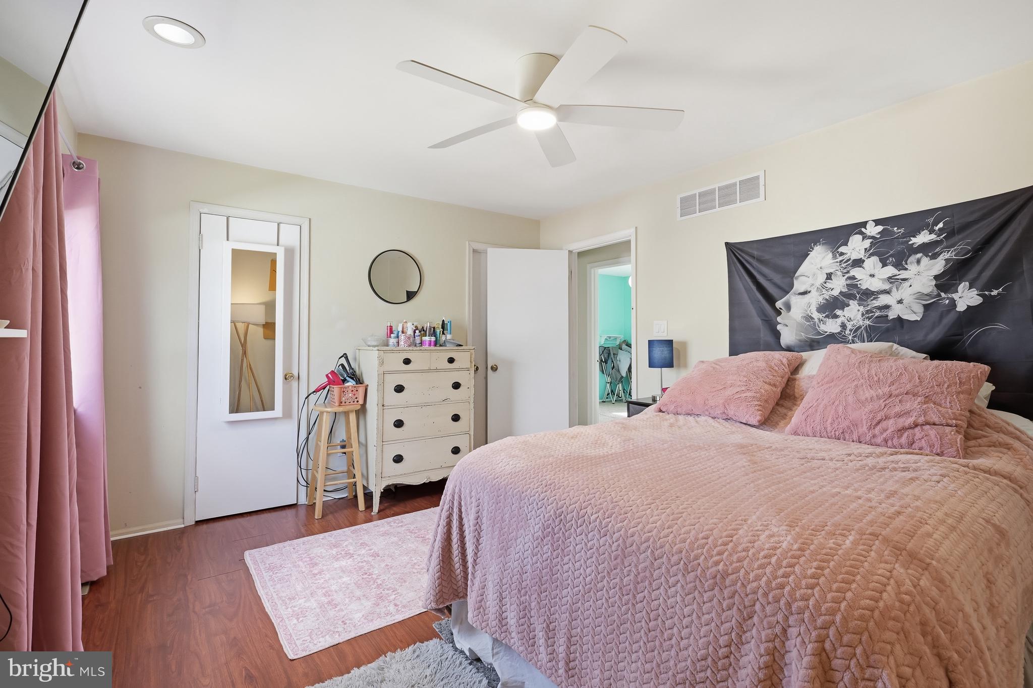 PORTER SQUARE - Residential