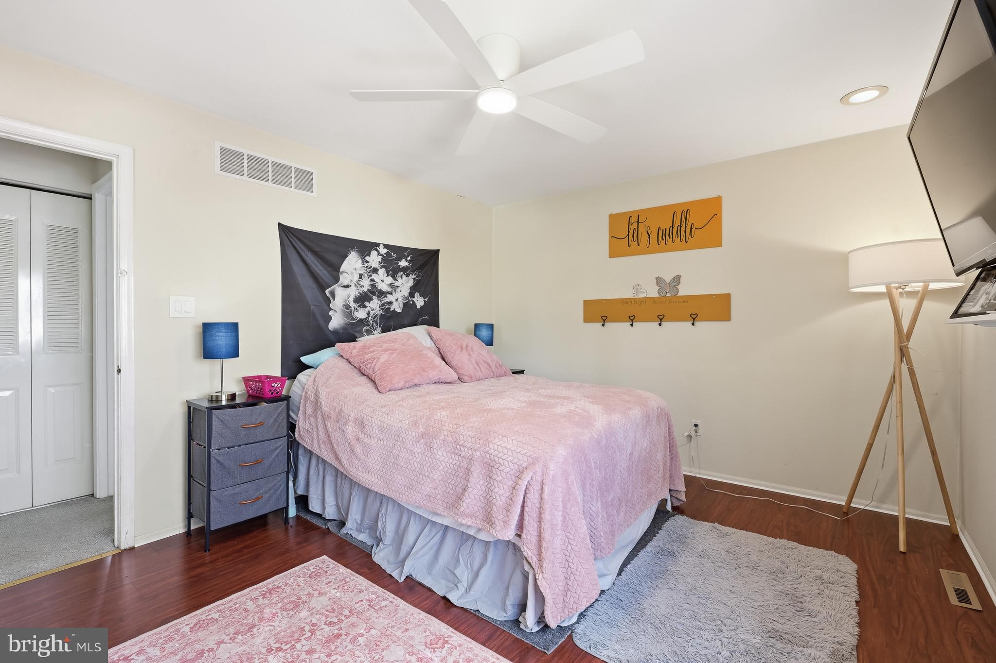 PORTER SQUARE - Residential