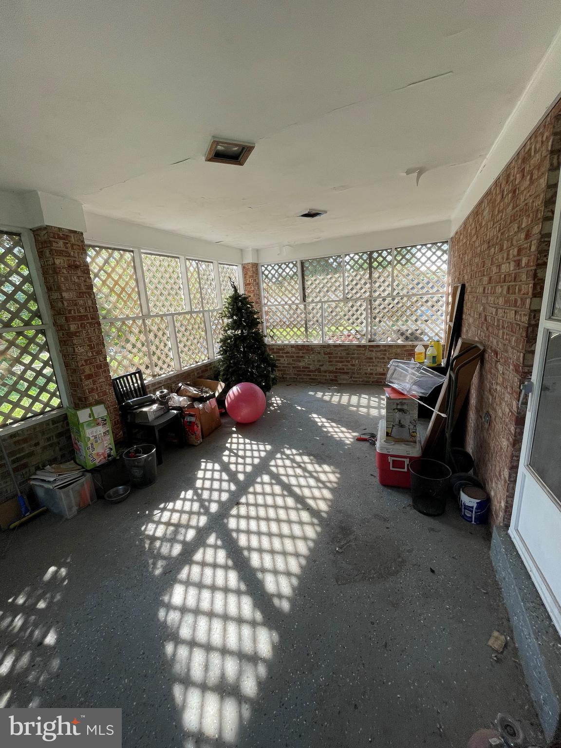 BROOKE JANE MANOR - Residential