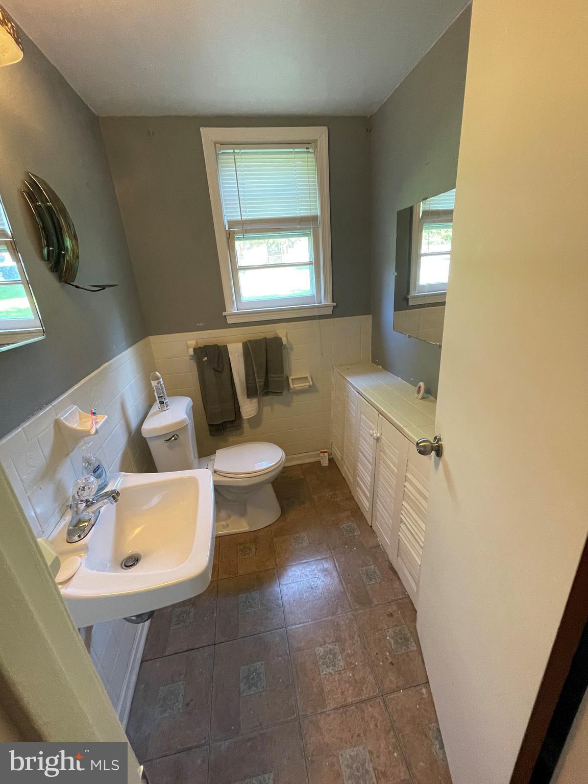 BROOKE JANE MANOR - Residential