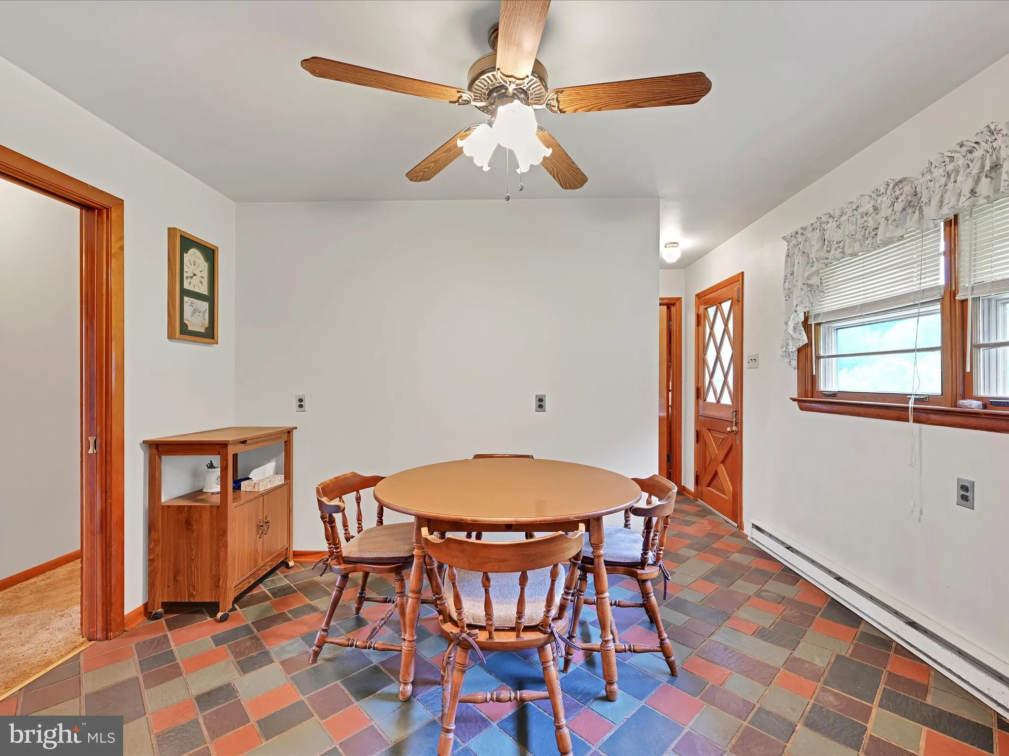 New Ringgold, Pennsylvania 17960, United States, 3 Bedrooms Bedrooms, ,2 BathroomsBathrooms,Residential,Pending,141998