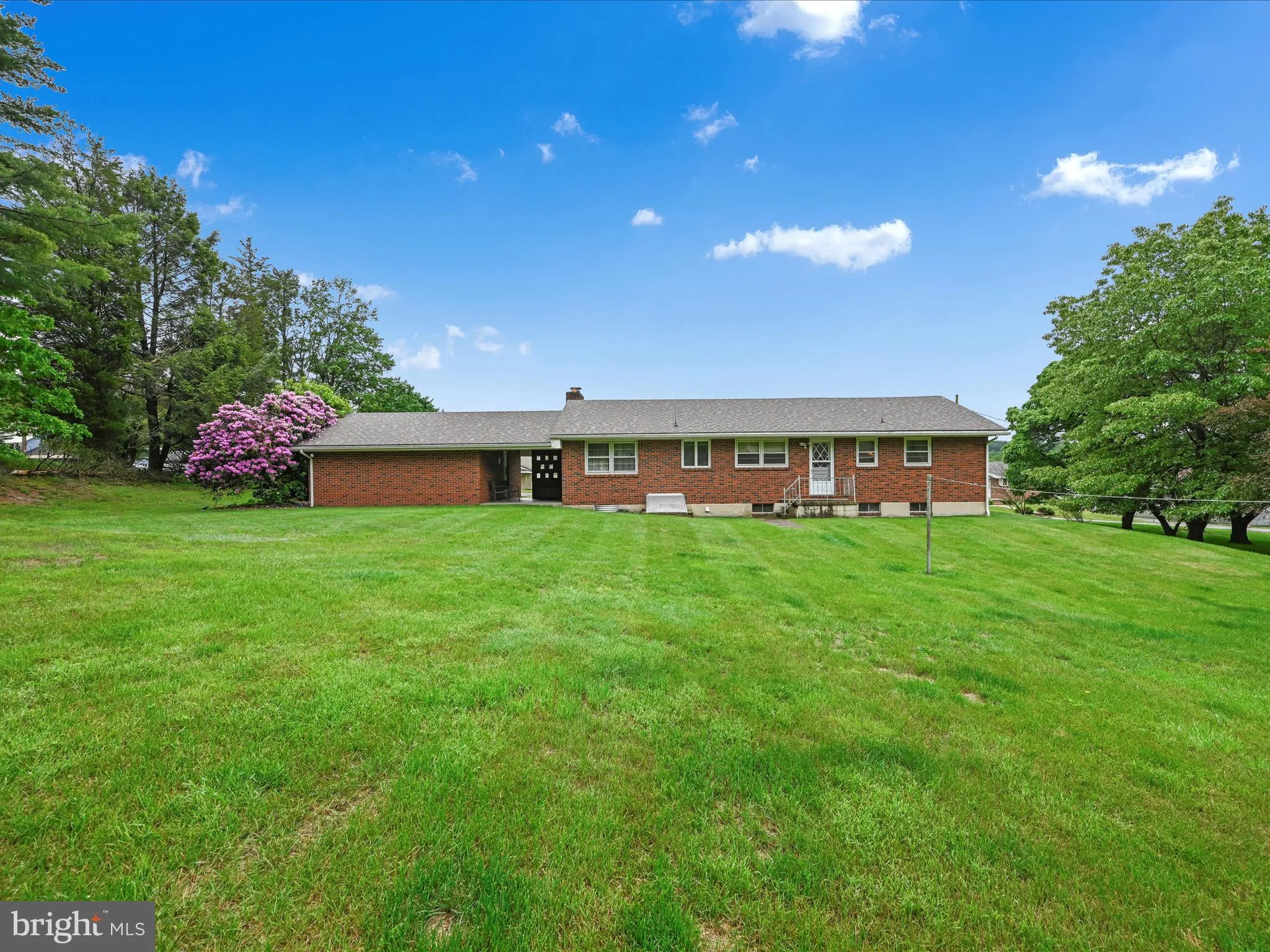 New Ringgold, Pennsylvania 17960, United States, 3 Bedrooms Bedrooms, ,2 BathroomsBathrooms,Residential,Pending,141998