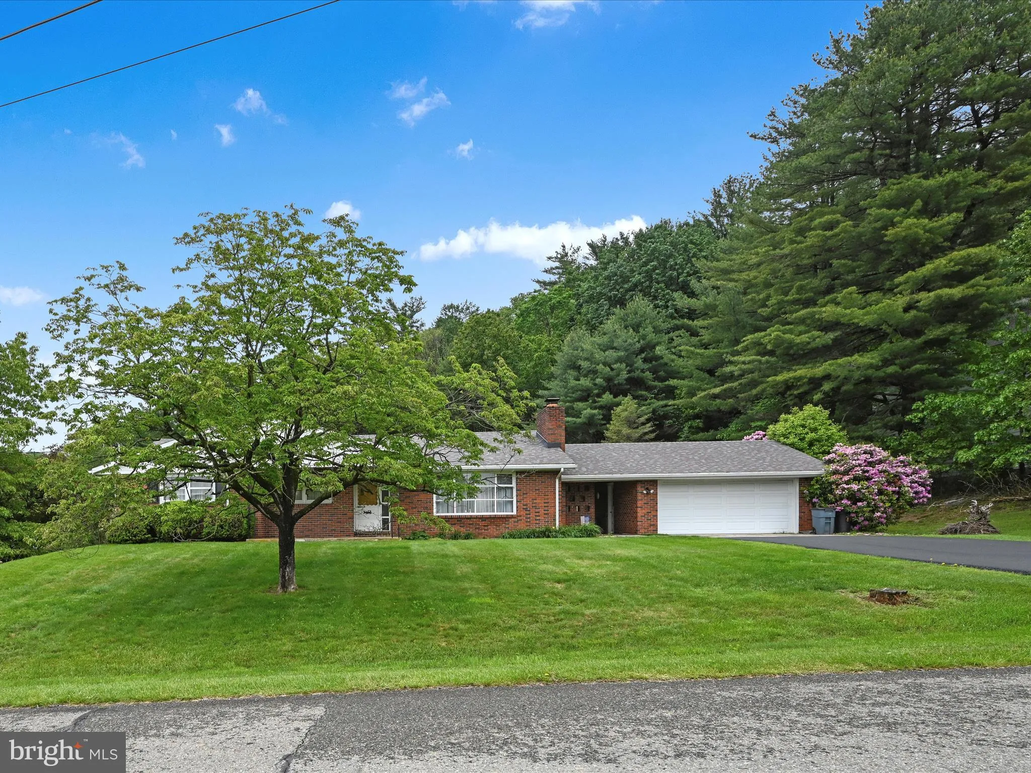 New Ringgold, Pennsylvania 17960, United States, 3 Bedrooms Bedrooms, ,2 BathroomsBathrooms,Residential,Pending,141998