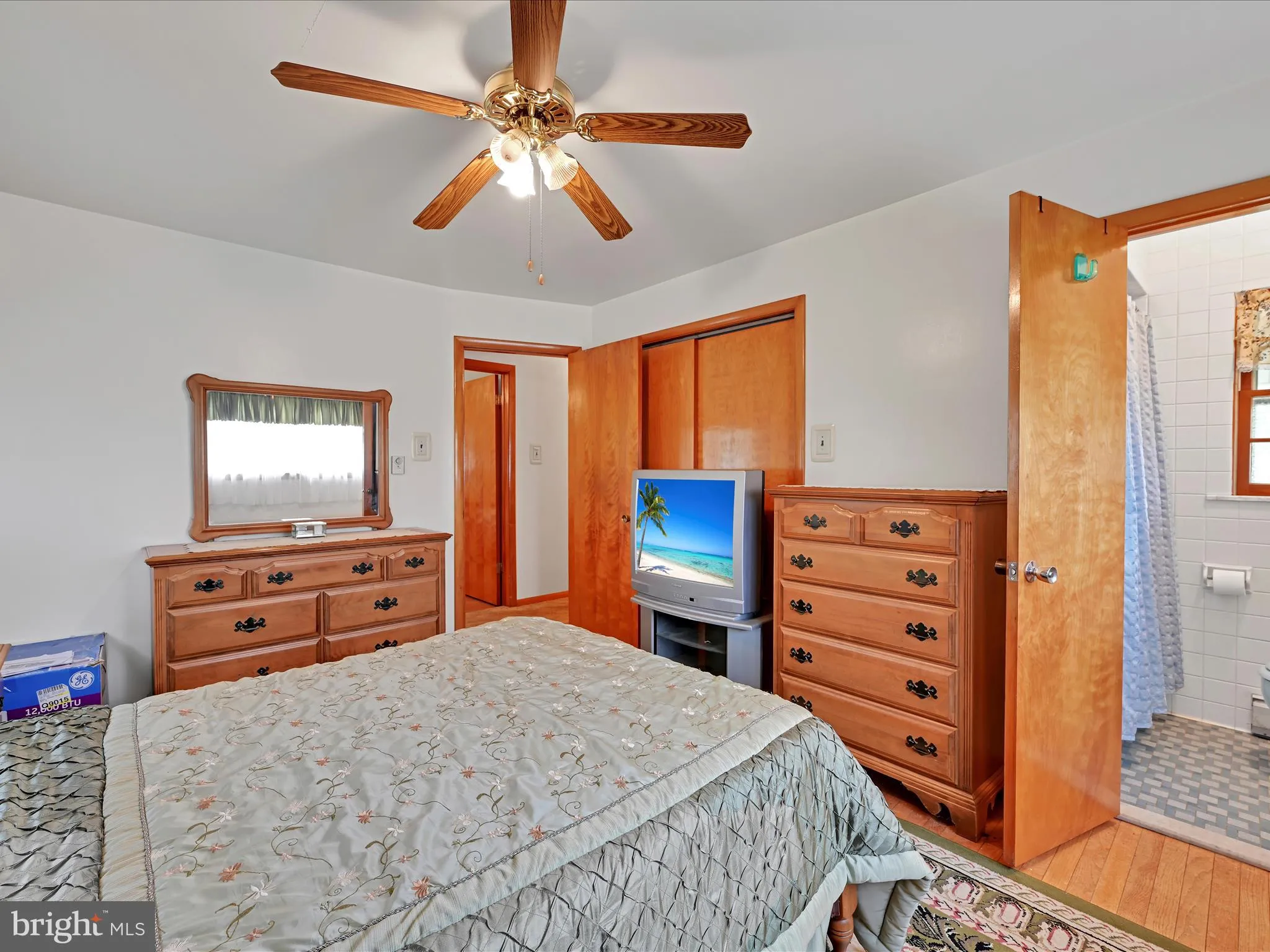 New Ringgold, Pennsylvania 17960, United States, 3 Bedrooms Bedrooms, ,2 BathroomsBathrooms,Residential,Pending,141998