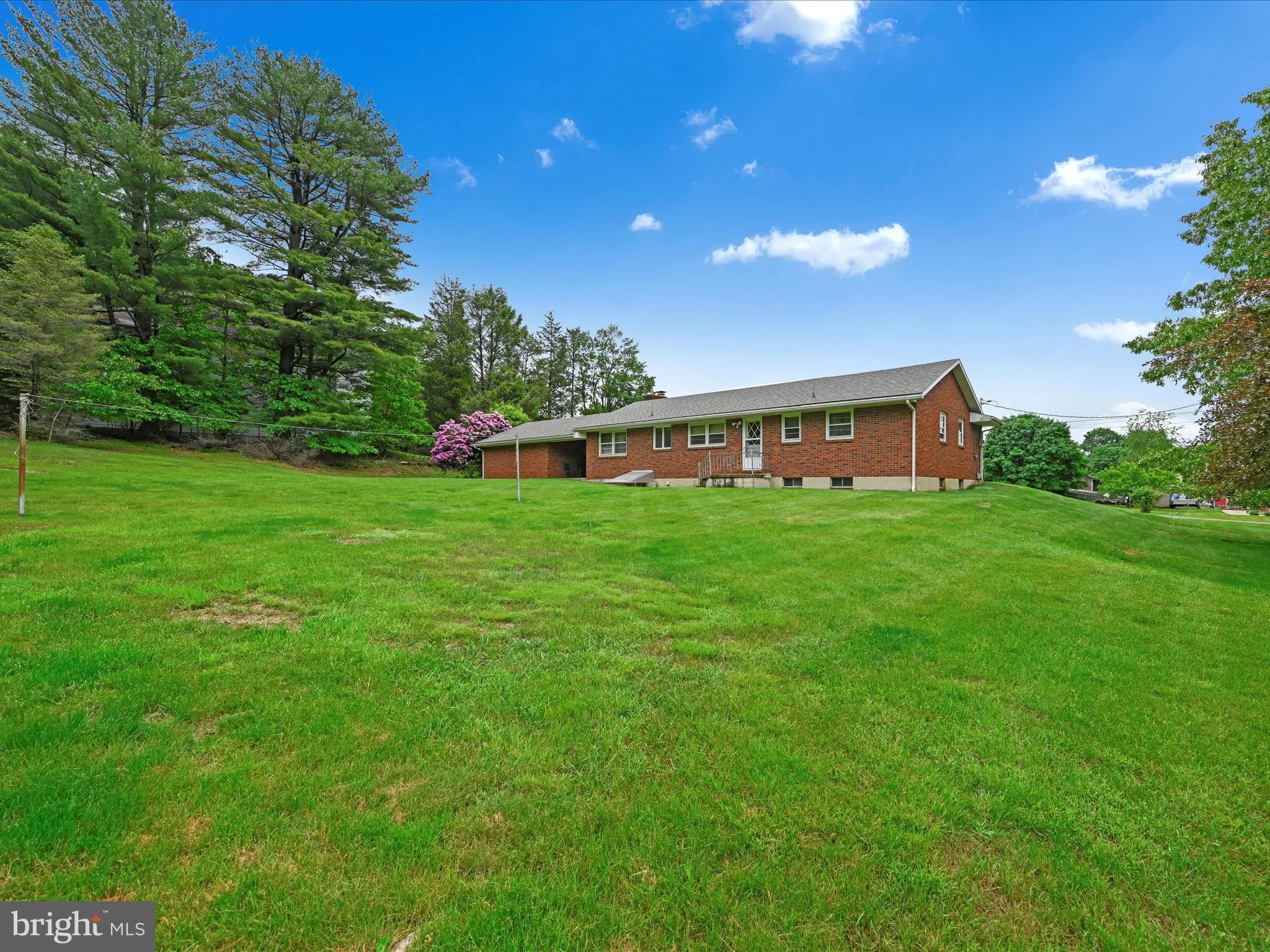 New Ringgold, Pennsylvania 17960, United States, 3 Bedrooms Bedrooms, ,2 BathroomsBathrooms,Residential,Pending,141998