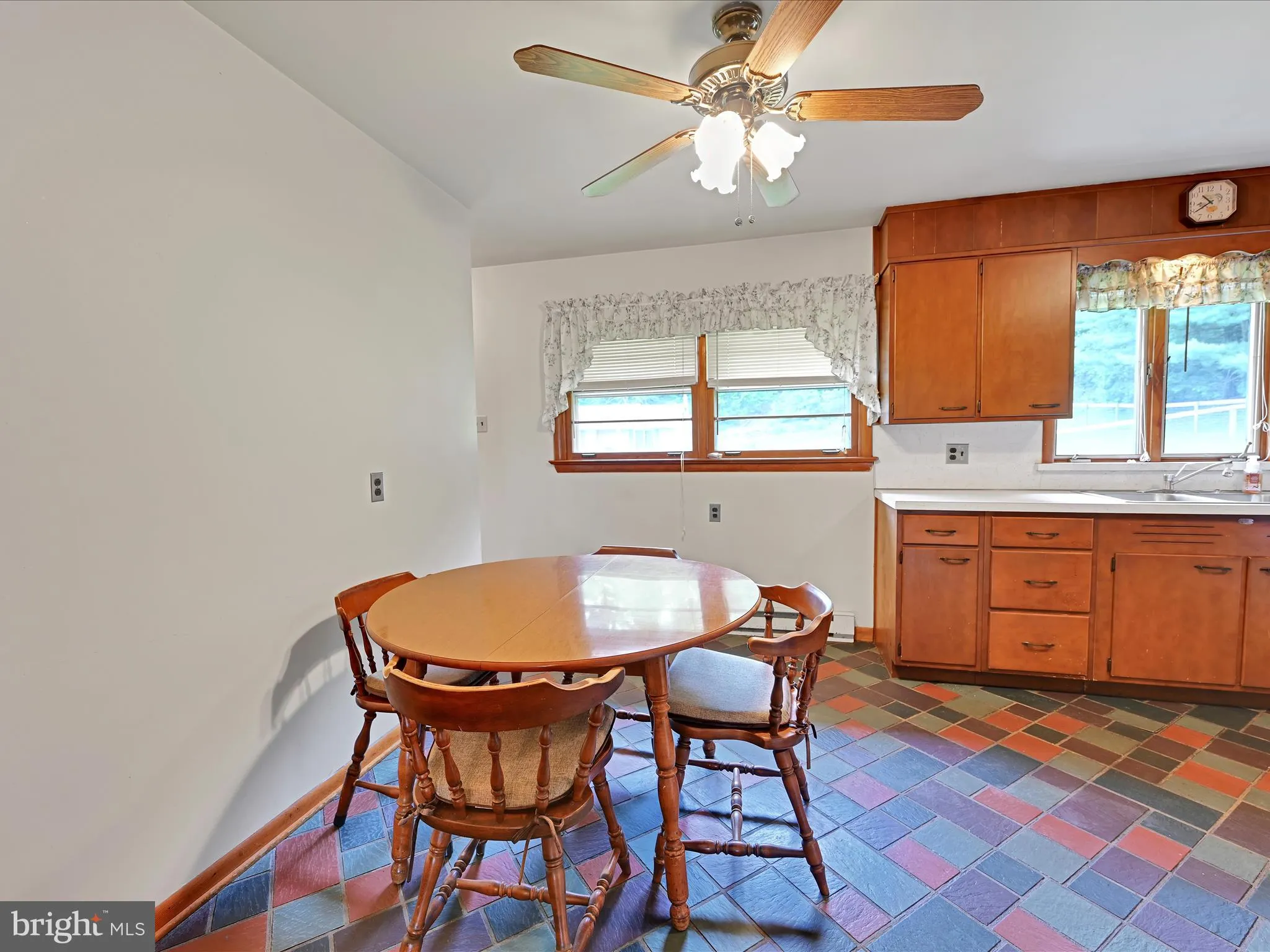 New Ringgold, Pennsylvania 17960, United States, 3 Bedrooms Bedrooms, ,2 BathroomsBathrooms,Residential,Pending,141998